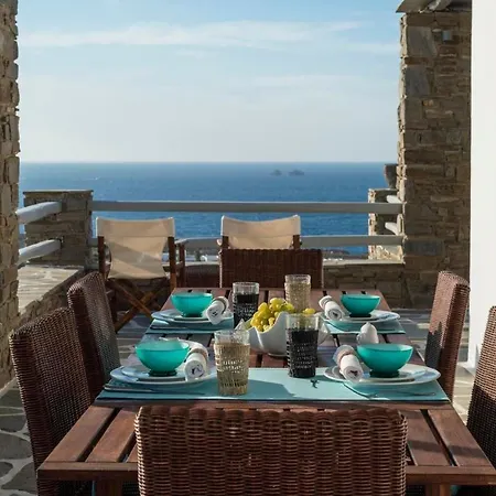 Platinum Ocyrhoe Iii 4 Bedrooms Private Pool Fantastic Sea Views Parikia Villa Parikia (Paros)