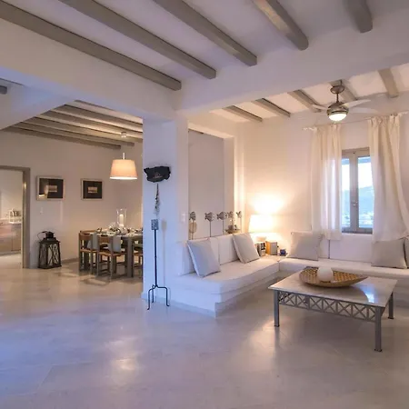 Platinum Ocyrhoe Iii 4 Bedrooms Private Pool Fantastic Sea Views Parikia